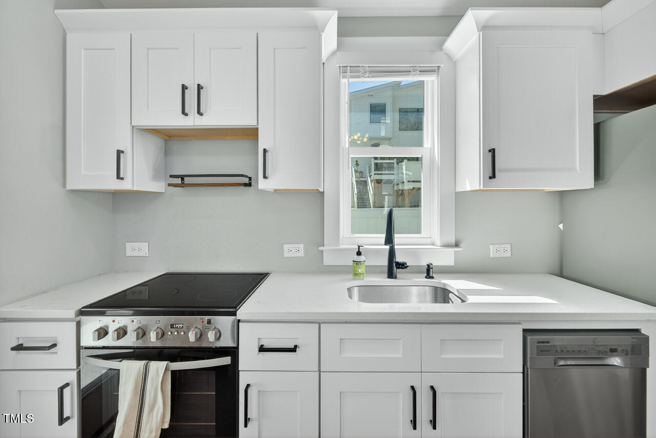 107 Hillcrest Avenue, Unit C & D Carrboro, NC 27510 - Photo 41 of 61 66