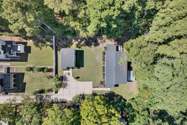 $850,000 | 107 Hillcrest Avenue, Unit C & D, Carrboro, NC 27510