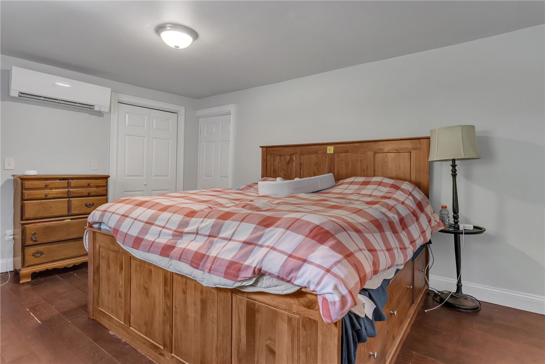 19 Hardwick Street Cumberland, RI 02864 - Photo 9 of 40