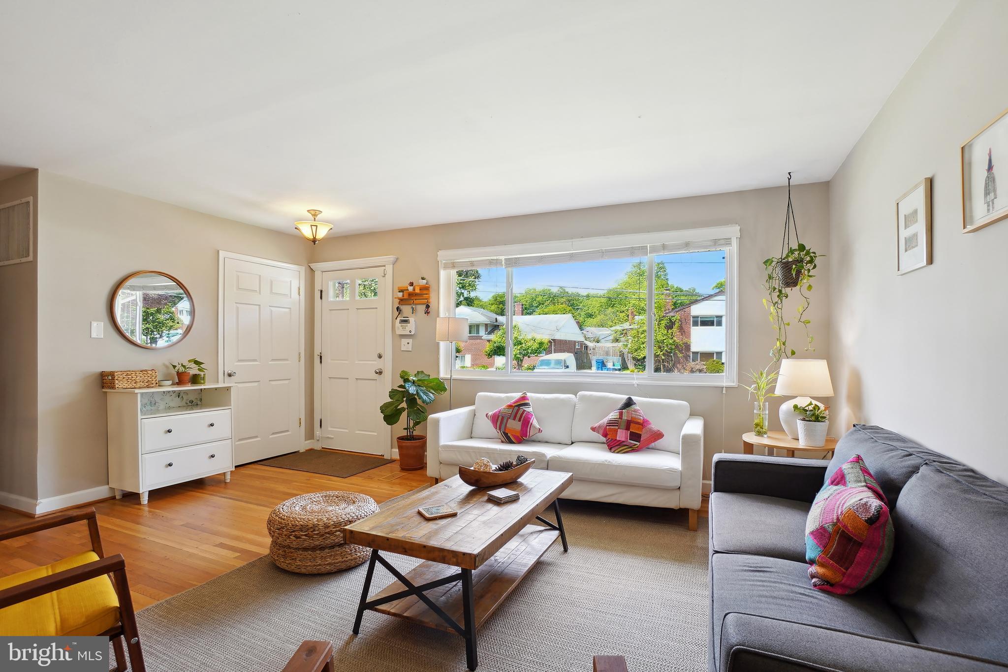10403 Conover Drive Silver Spring, MD 20902 - Photo 4 of 38 a living room with furniture and a window