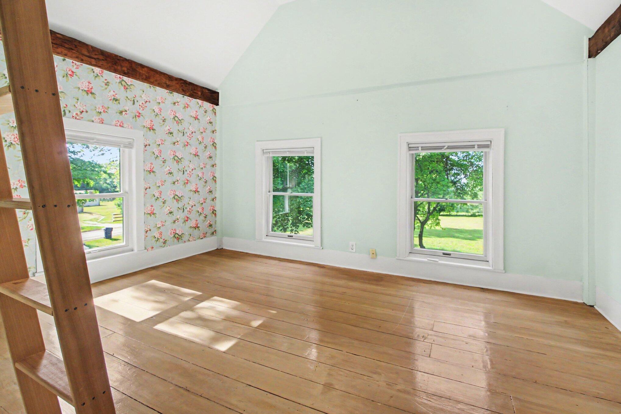2663 North Harris Road Ypsilanti, MI 48198 - Photo 11 of 29 011_file_7651