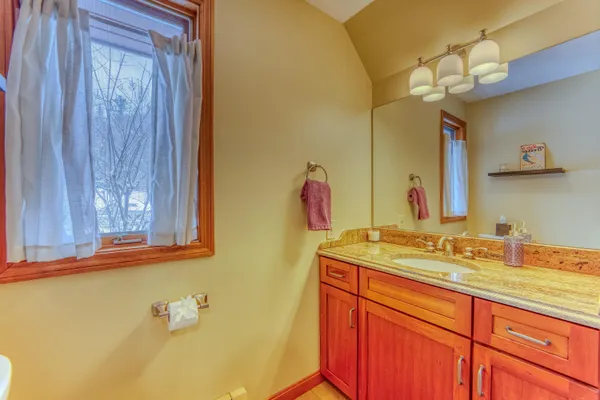 $779,000 | 35 Hartford Ln Extension, Unit 79, Carroll, NH 03595