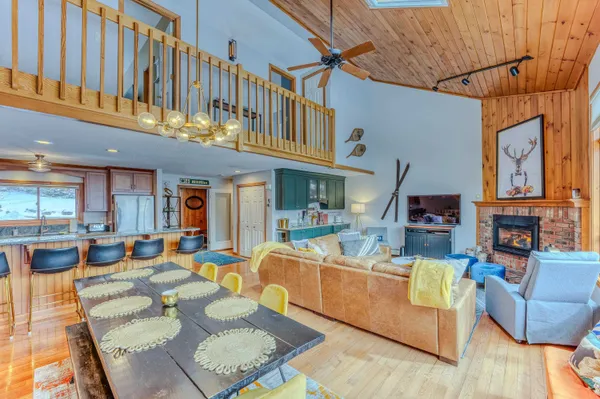 $779,000 | 35 Hartford Ln Extension, Unit 79, Carroll, NH 03595