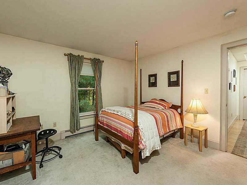 20 Southside Road York, ME 03909 - Photo 22 of 35 Bedroom.