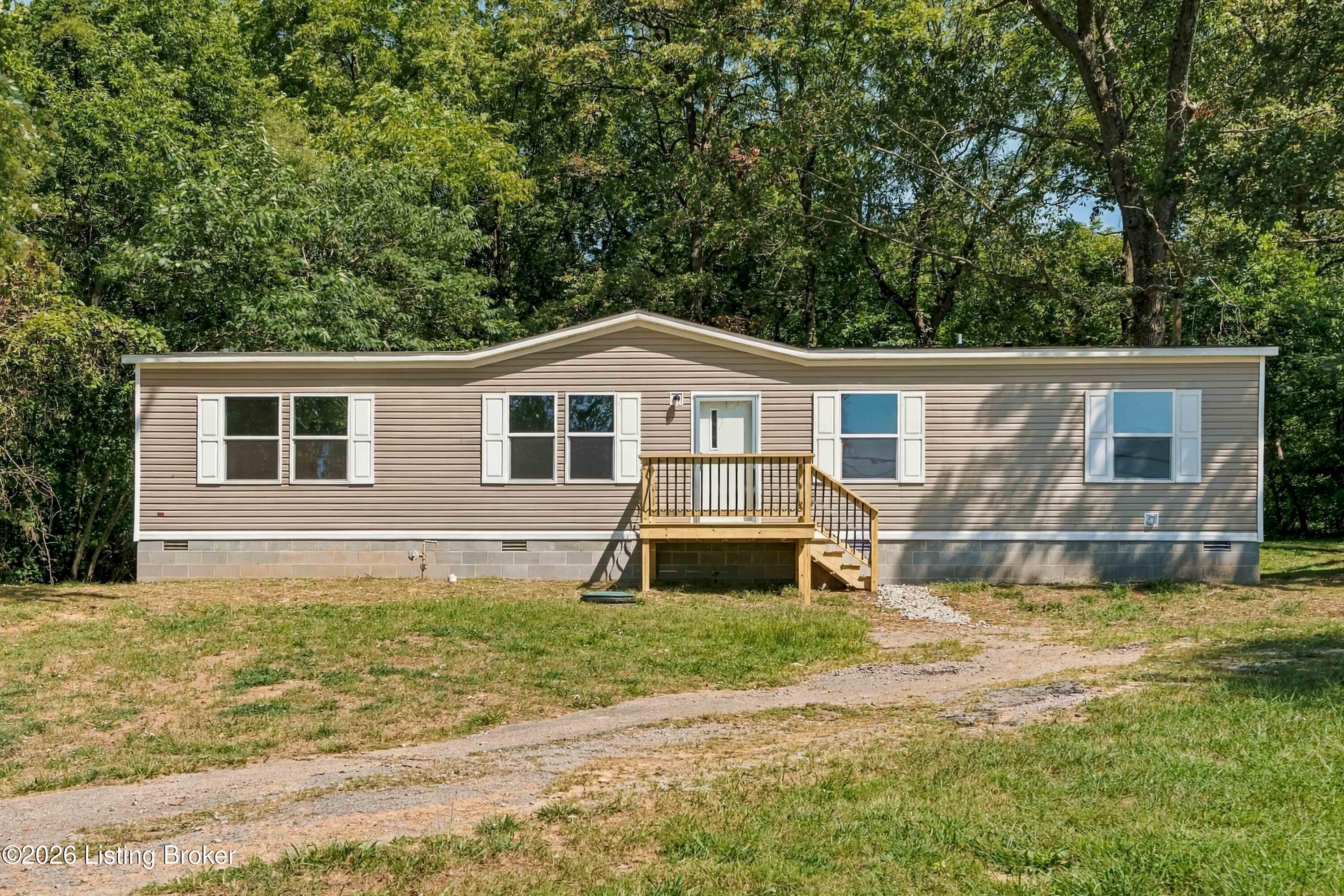 8686 Brandenburg Road Ekron, KY 40117 - Photo 3 of 37 02