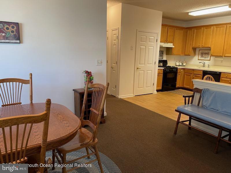 16 Riva Boulevard, Unit 185 Brick, NJ 08723 - Photo 8 of 12 Gallery Image 8