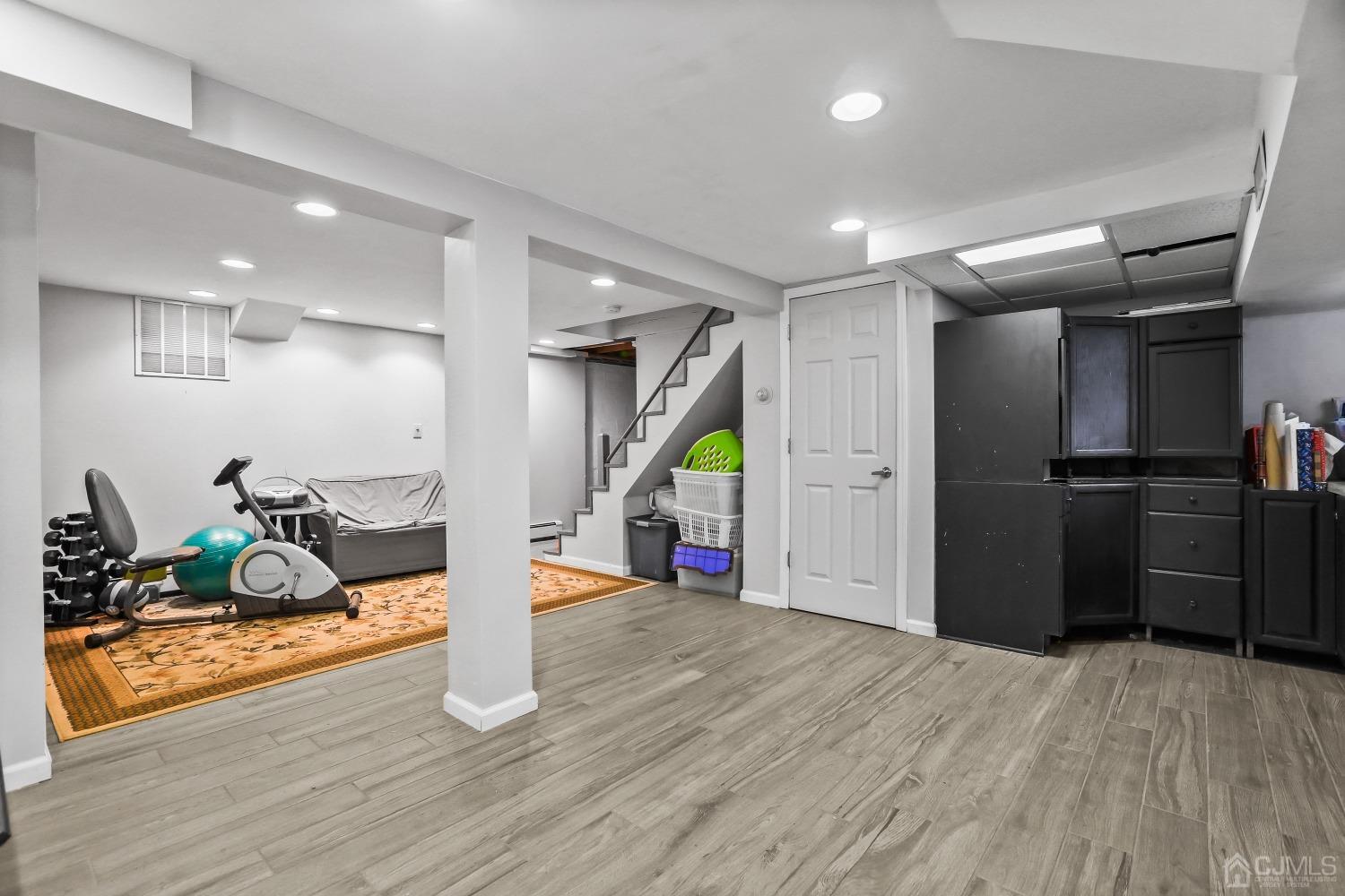 409 Dunhams Corner Road East Brunswick, NJ 08816 - Photo 38 of 65 Gallery Image 38