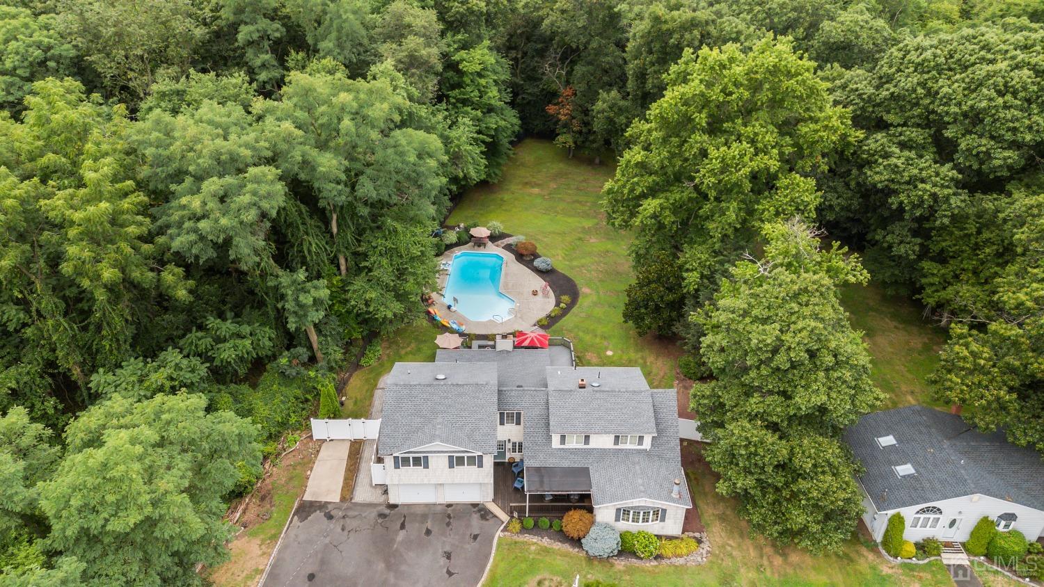 409 Dunhams Corner Road East Brunswick, NJ 08816 - Photo 57 of 65 Gallery Image 57