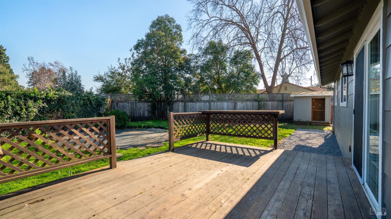 839 Bernadette Avenue Rohnert Park, CA 94928 - Photo 14 of 38