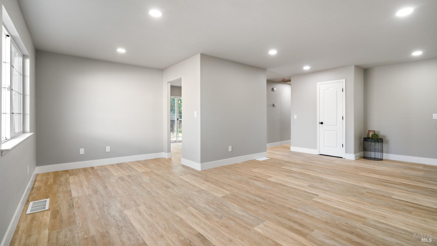 839 Bernadette Avenue Rohnert Park, CA 94928 - Photo 20 of 38