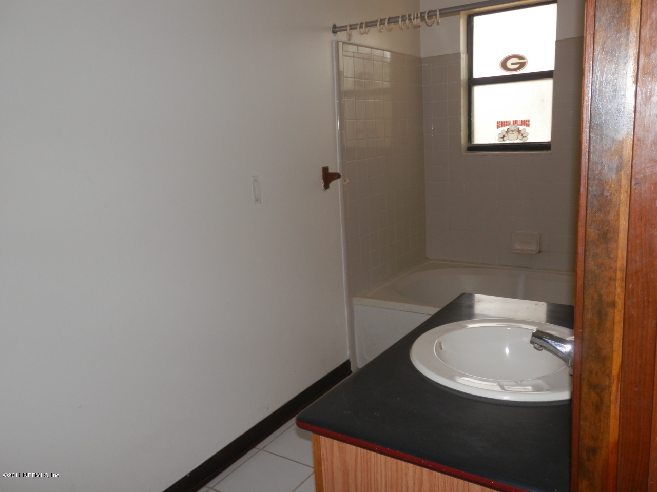 3972 Dowling Road Middleburg, FL 32068 - Photo 15 of 27 Master bath