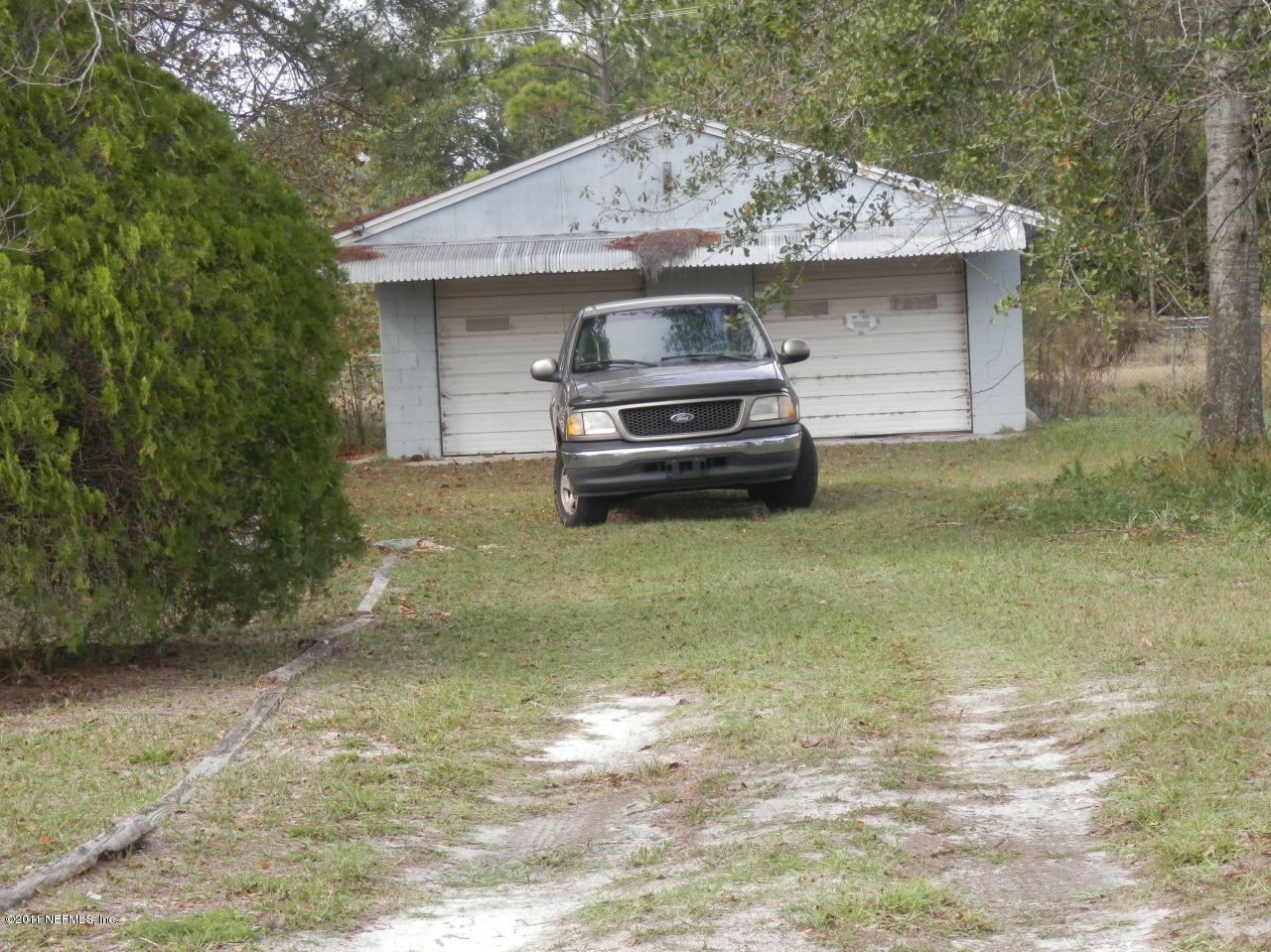 3972 Dowling Road Middleburg, FL 32068 - Photo 26 of 27 Detached Garage