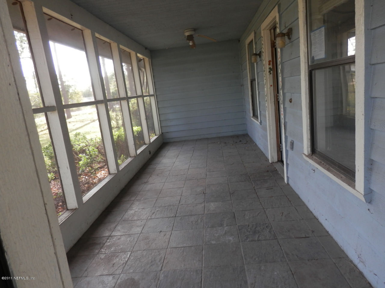 3972 Dowling Road Middleburg, FL 32068 - Photo 5 of 27 Screened Front porch