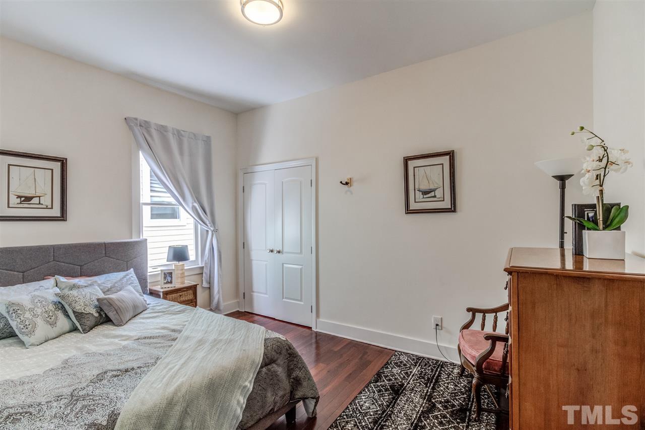 707 South East Street Raleigh, NC 27601 - Photo 15 of 27