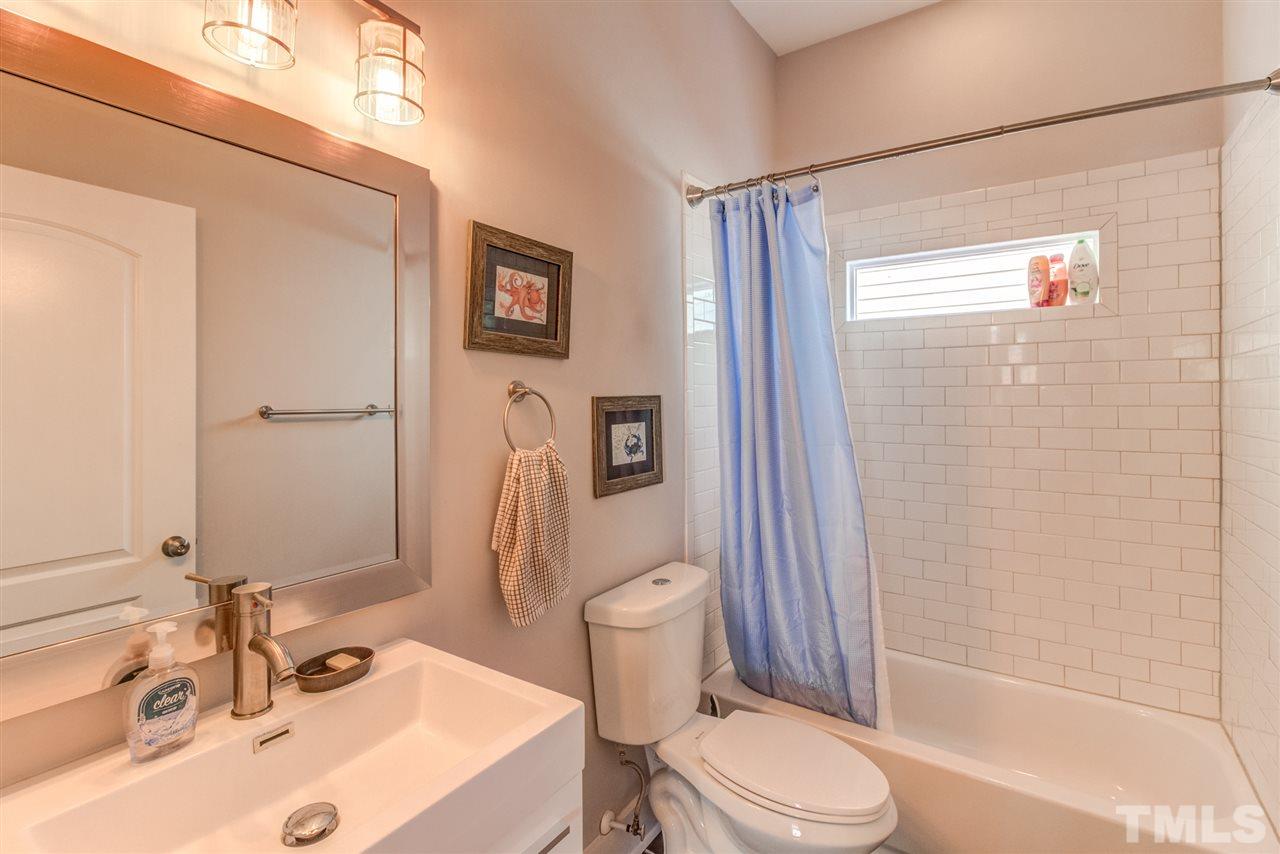 707 South East Street Raleigh, NC 27601 - Photo 18 of 27