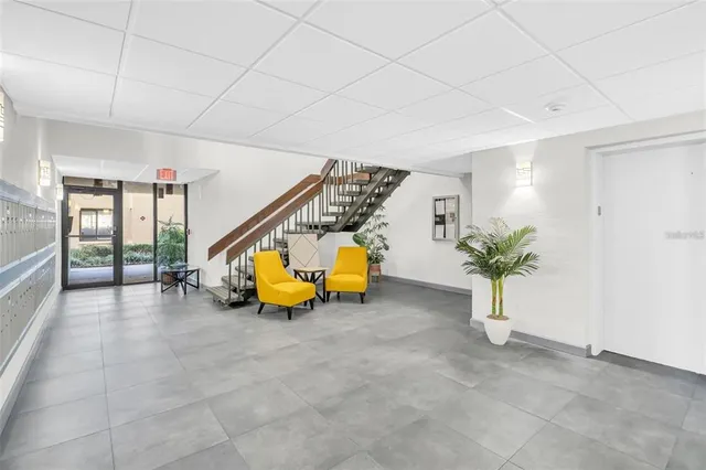 $1,700 | 6158 Palma Del Mar Boulevard South, Unit 505, St. Petersburg, FL 33715