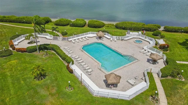 $1,700 | 6158 Palma Del Mar Boulevard South, Unit 505, St. Petersburg, FL 33715