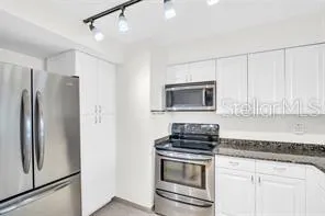 $1,700 | 6158 Palma Del Mar Boulevard South, Unit 505, St. Petersburg, FL 33715