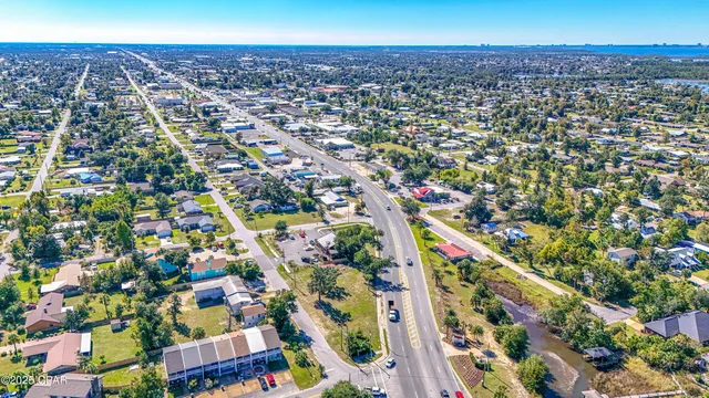 $350,000 | 305 Ohio Avenue, Lynn Haven, FL 32444