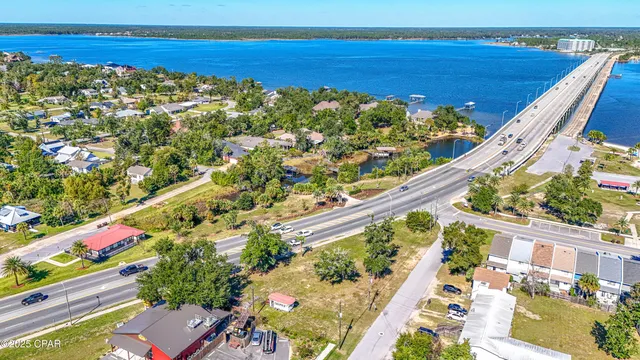 $350,000 | 305 Ohio Avenue, Lynn Haven, FL 32444