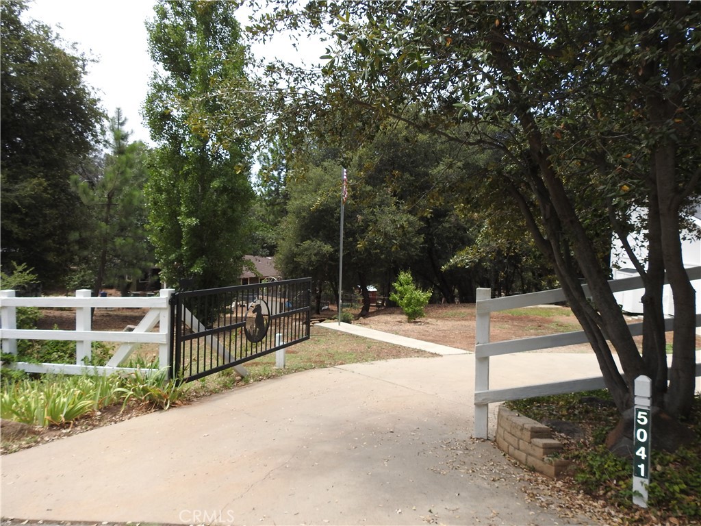 5041 Pine Ridge Avenue Julian, CA 92036 - Photo 38 of 54 Gallery Image 38
