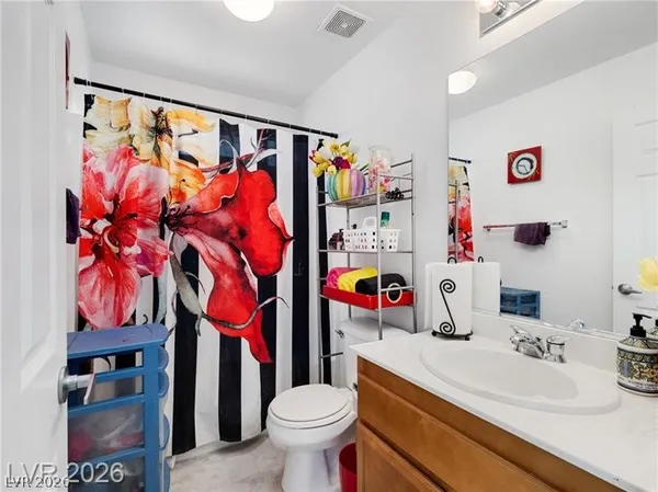 $2,000 | 912 Appaloosa Hills Avenue, North Las Vegas, NV 89081