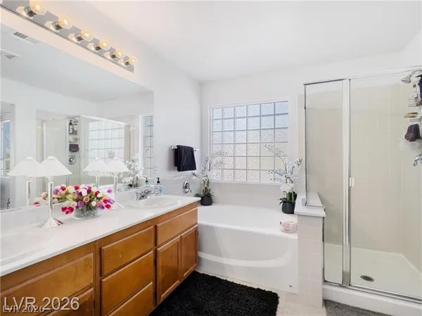 $2,000 | 912 Appaloosa Hills Avenue, North Las Vegas, NV 89081