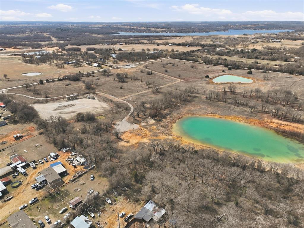 935 County Road 404 Alvarado, TX 76009 - Photo 4 of 21 a view of city with ocean
