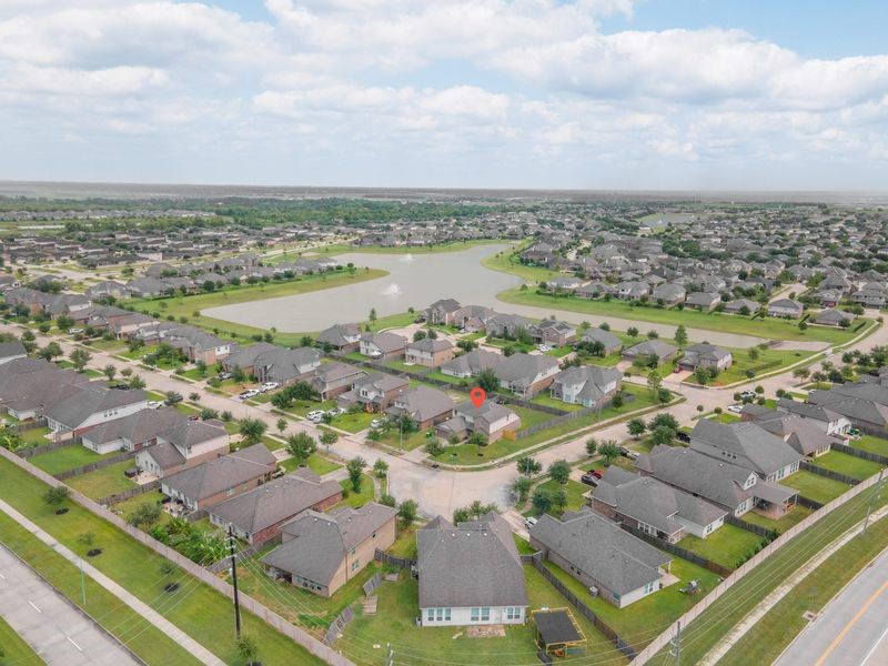 9919 Shimmering Lakes Drive Rosharon, TX 77583 - Photo 33 of 41