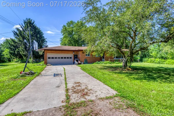 $330,000 | 9805 Dolan Road, Columbus, MI 48063