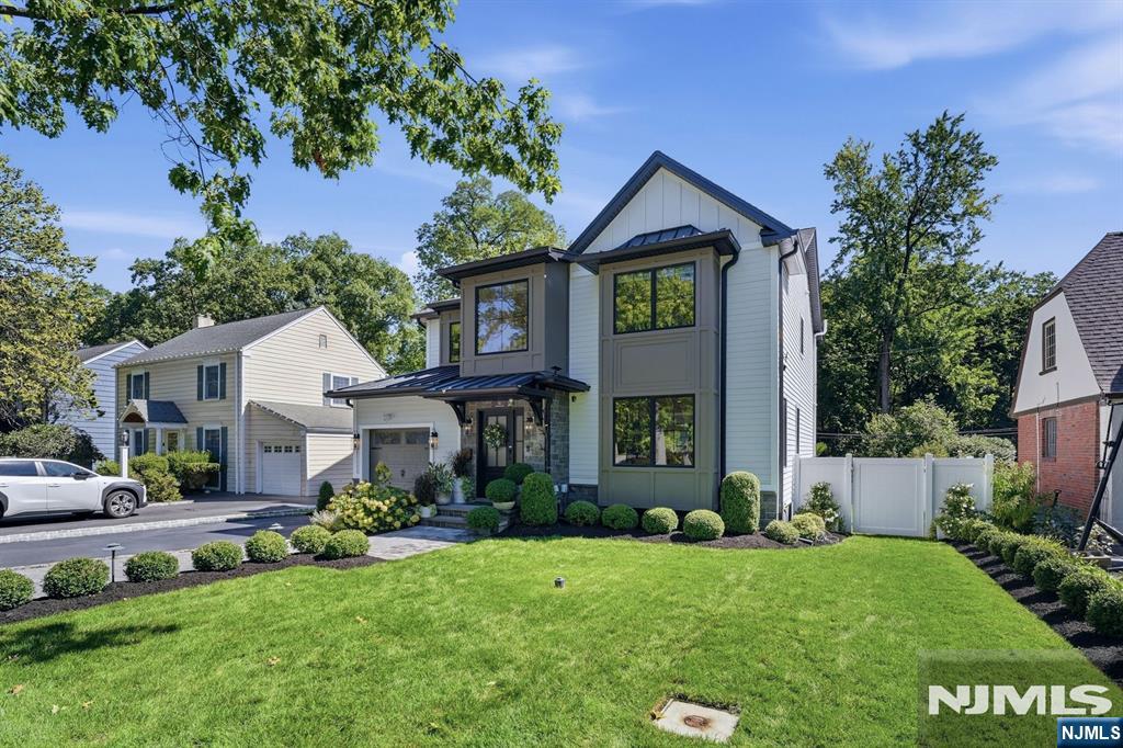 11 Marquette Road Montclair, NJ 07043 - Photo 2 of 45 Gallery Image 2
