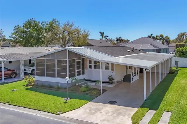 $245,000 | 5707 45th Street East, Unit 180, Bradenton, FL 34203