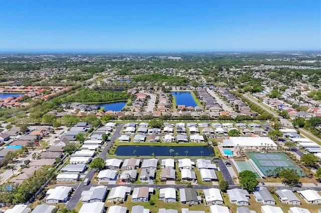 $245,000 | 5707 45th Street East, Unit 180, Bradenton, FL 34203