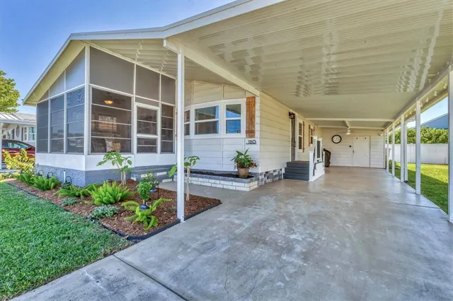 $245,000 | 5707 45th Street East, Unit 180, Bradenton, FL 34203