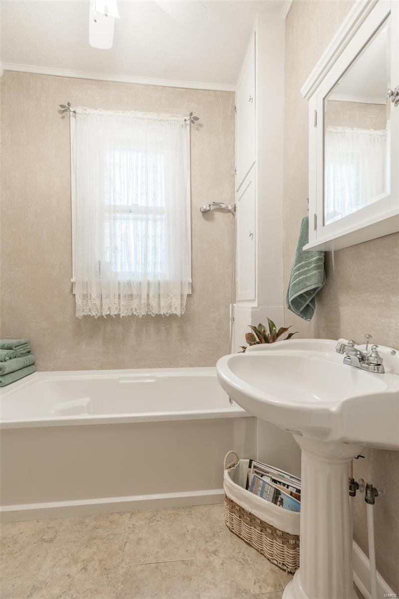334 East 4th Street Waterloo, IL 62298 - Photo 25 of 45 Gallery Image 25