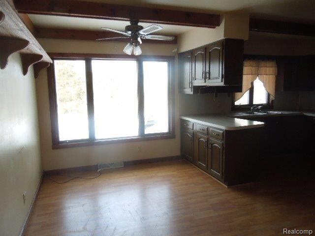 4132 Davison Road Lapeer, MI 48446 - Photo 4 of 19 12-30 060.jpg