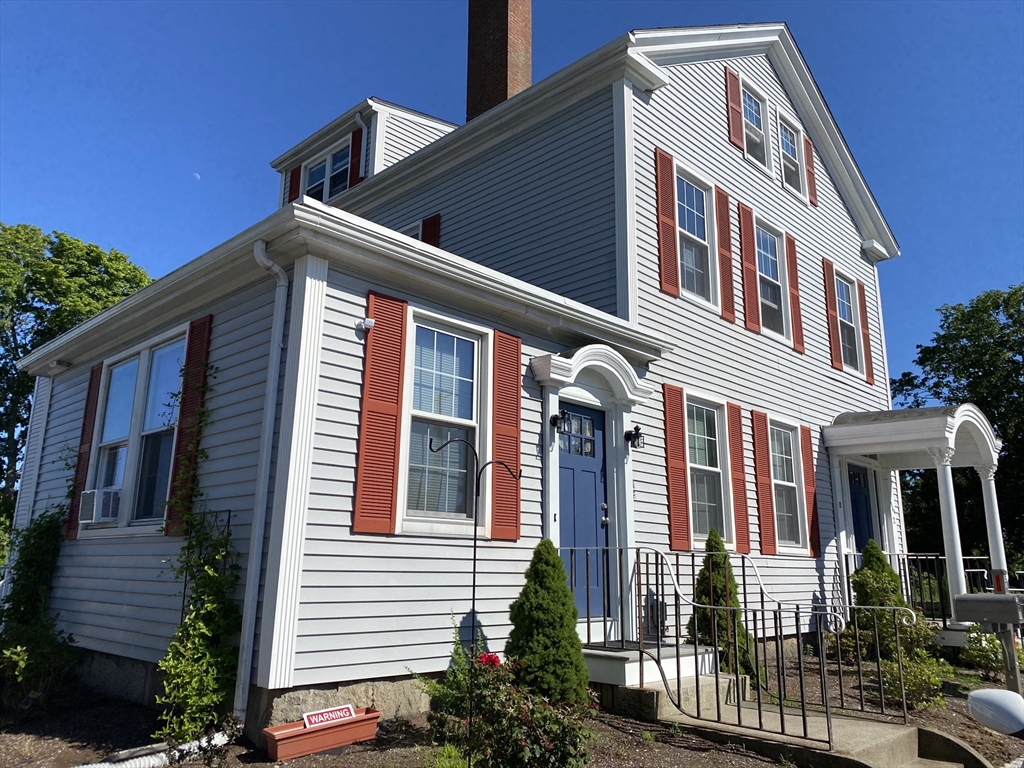 564 Dartmouth Street, Unit 1F Dartmouth, MA 02748 - Photo 1 of 11