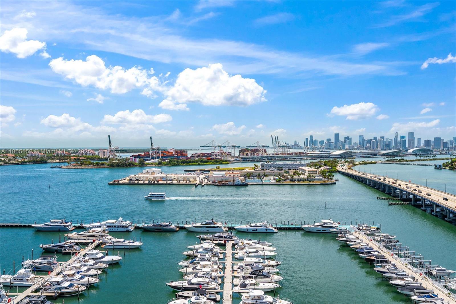 450 Alton Road, Unit 1907 Miami Beach, FL 33139 - Photo 21 of 64