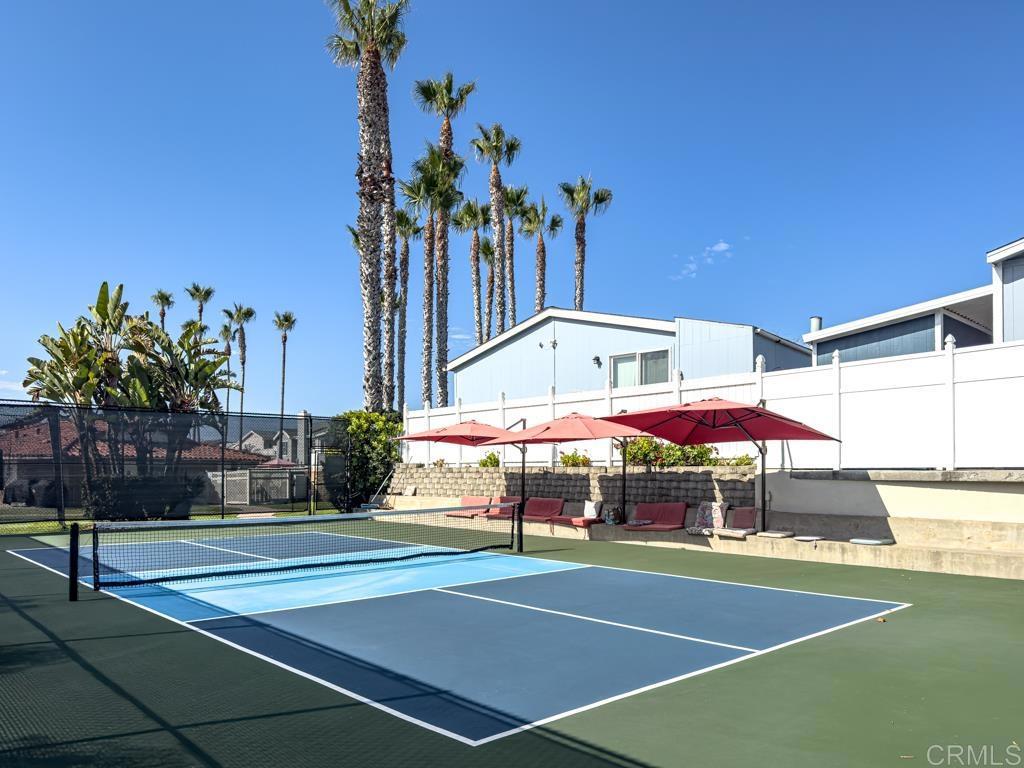 6524 Oceanview Drive Carlsbad, CA 92011 - Photo 27 of 27 Community Pickleball Ct
