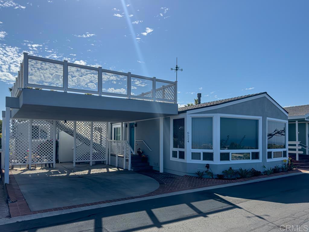 6524 Oceanview Drive Carlsbad, CA 92011 - Photo 3 of 27 430 sq ft Ocean View Deck /Carport