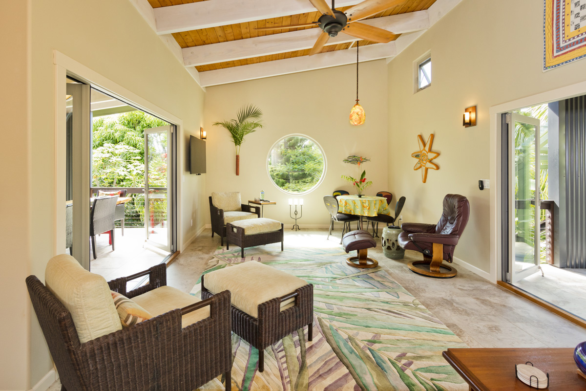 12-7002 Ho'Eunalu Street Pahoa, HI 96778 - Photo 4 of 26 a living room filled with furniture and a window