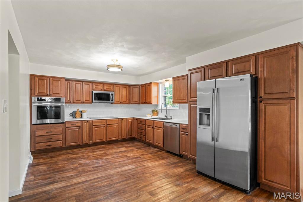 404 Matthew Drive O'Fallon, IL 62269 - Photo 4 of 24