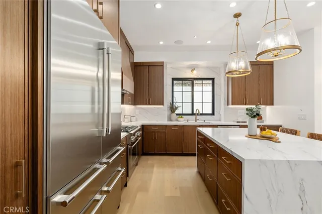 $3,999,999 | 1612 Magnolia Avenue, Manhattan Beach, CA 90266