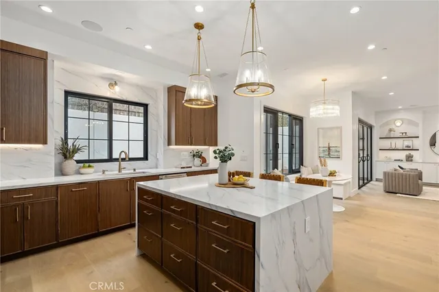 $3,999,999 | 1612 Magnolia Avenue, Manhattan Beach, CA 90266