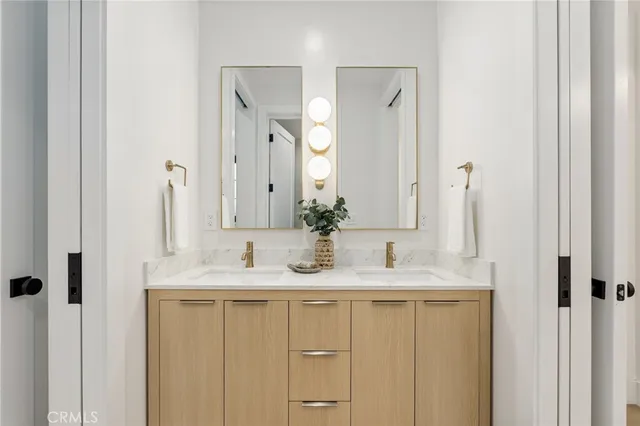 $3,999,999 | 1612 Magnolia Avenue, Manhattan Beach, CA 90266