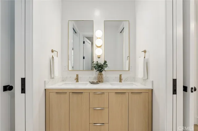 $3,999,999 | 1612 Magnolia Avenue, Manhattan Beach, CA 90266