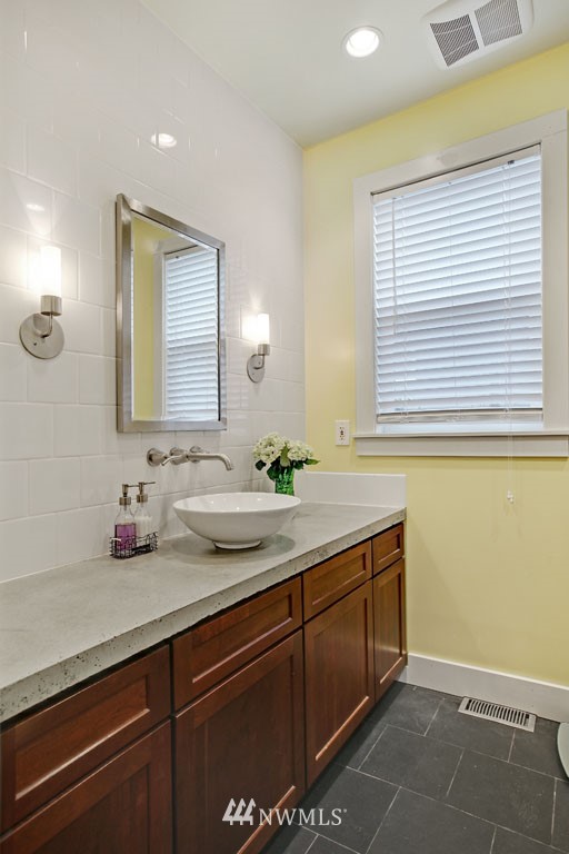 134 North 83rd Street Seattle, WA 98103 - Photo 9 of 15 Gallery Image 9
