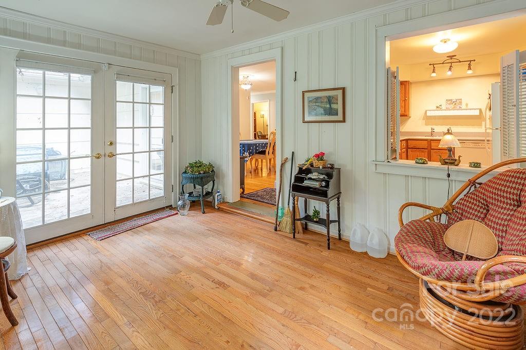 9 Maplewood Road Asheville, NC 28804 - Photo 13 of 26 Gallery Image 13