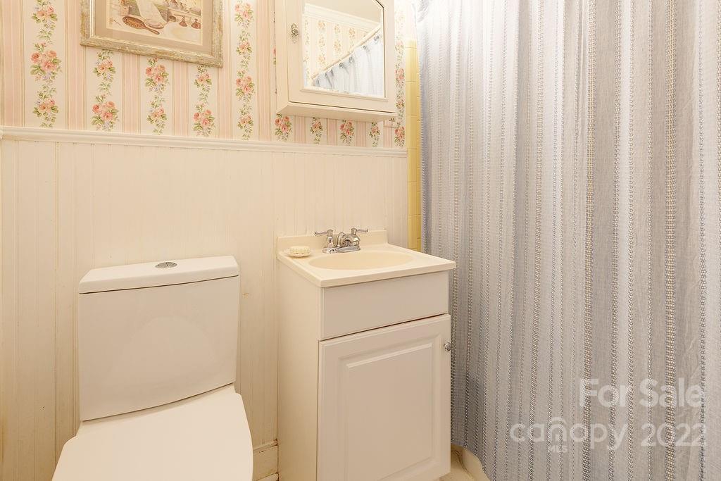 9 Maplewood Road Asheville, NC 28804 - Photo 19 of 26 Gallery Image 19
