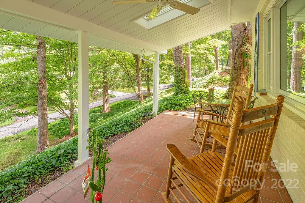 9 Maplewood Road Asheville, NC 28804 - Photo 21 of 26 Gallery Image 21